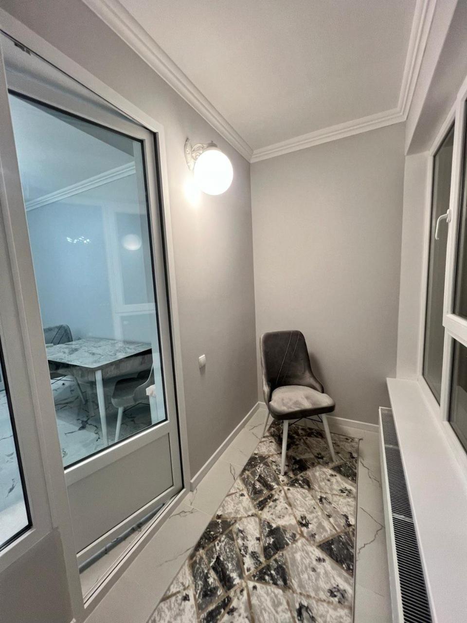 Luxury Aparts Chisináu Exterior foto